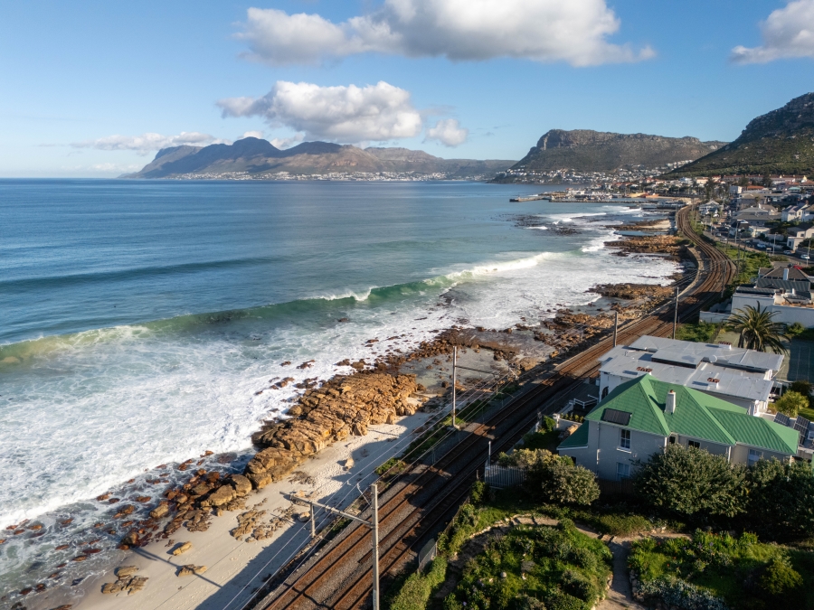 3 Bedroom Property for Sale in St James Western Cape